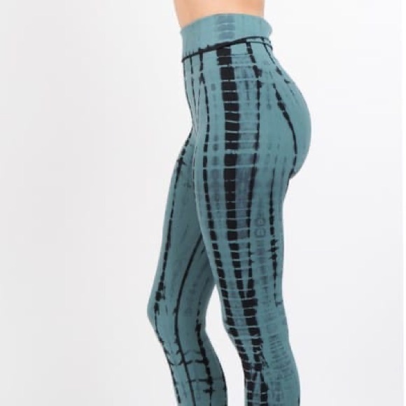 Active wear- Workout tights - Picture 2 of 6